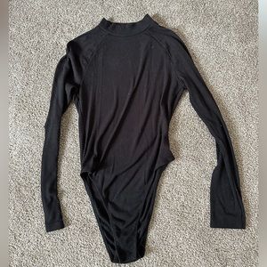 Ribbed long sleeve body suit
